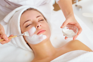 Top 5 English-speaking Beauty Salons in Tokyo for Facials