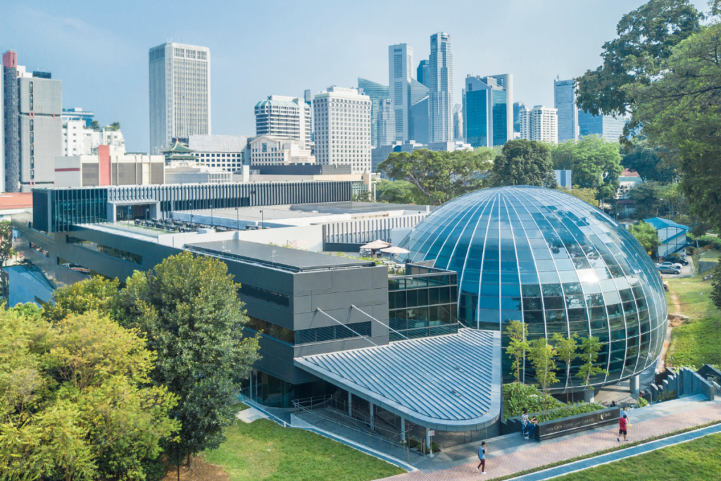 Shaping Future Business Leaders: A Closer Look at SMU’s EMBA and MBA Programs