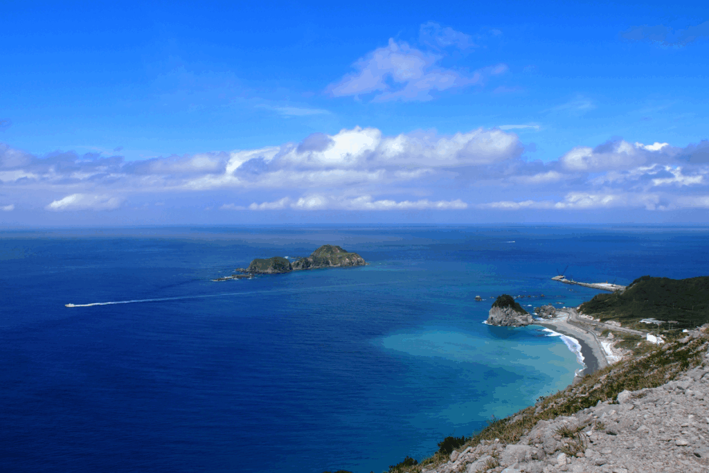 Tokyo Islands: Island Paradise by Ferry