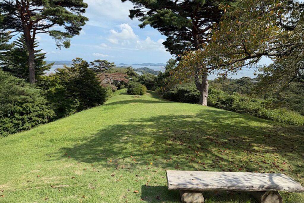 Saigyo Modoshi no Matsu Park