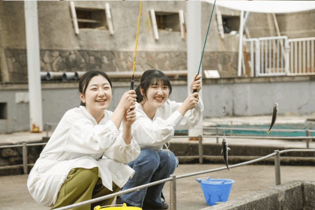 Scenes from Kinosaki Onsen in autumn showcasing its hot springs, cultural workshops, outdoor adventures, and tranquil scenery.