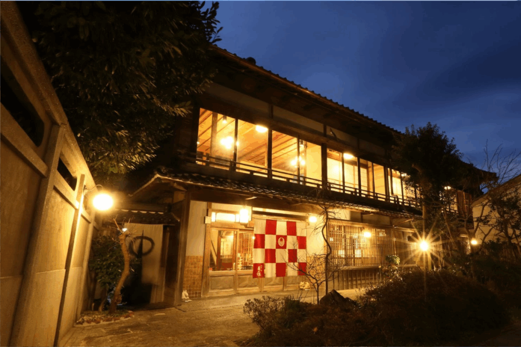 Scenes highlighting the peaceful atmosphere, traditional design and comfortable, guest-focused experience at Kakujoro Ryokan in Aichi Prefecture.