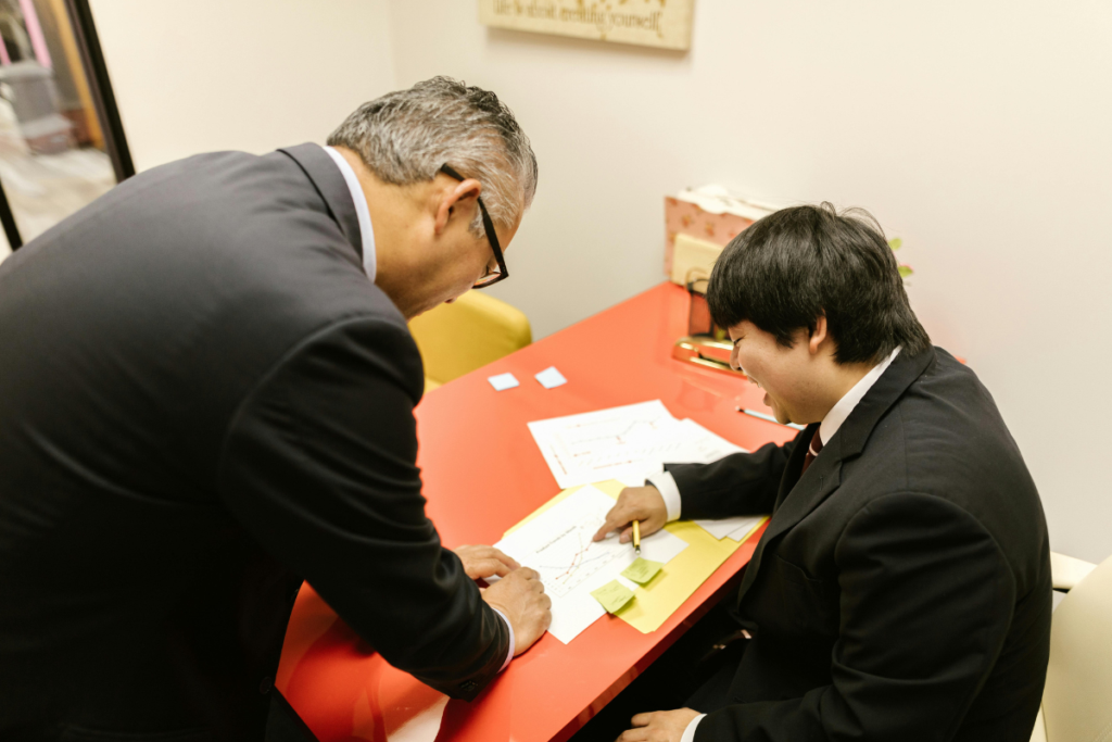 Senior Japanese workforce reach retirement at age 60