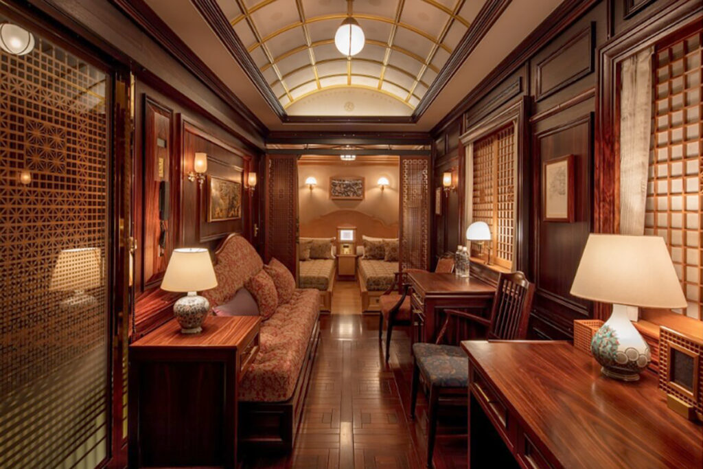 Cruise Seven Stars luxury sleeper train