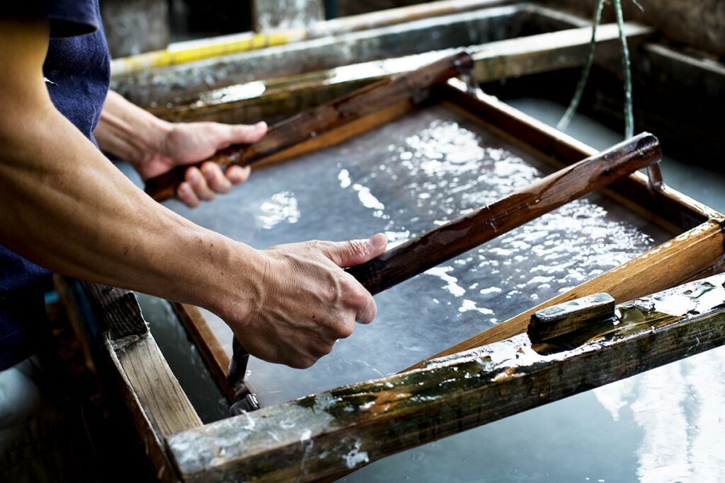 Japanese washi paper making process