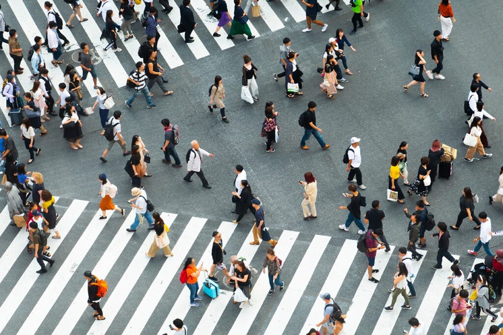 Tokyo crowds at street crossing