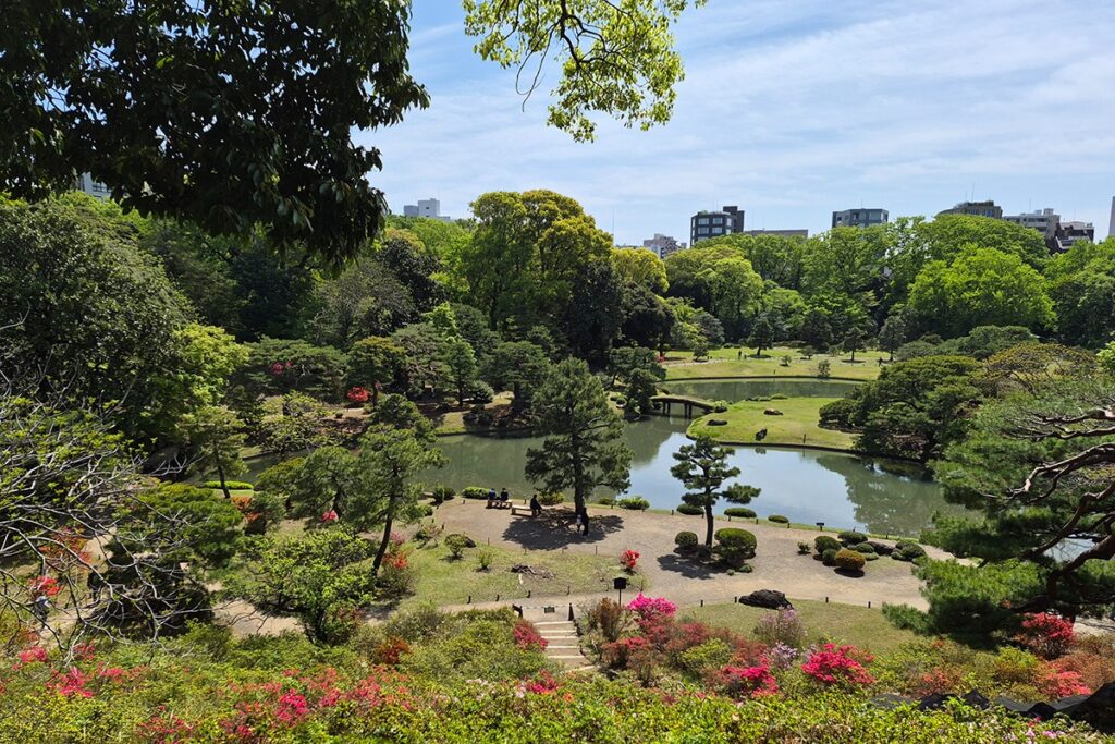 Flowers, trees and scenery overlooking Rikugi garden