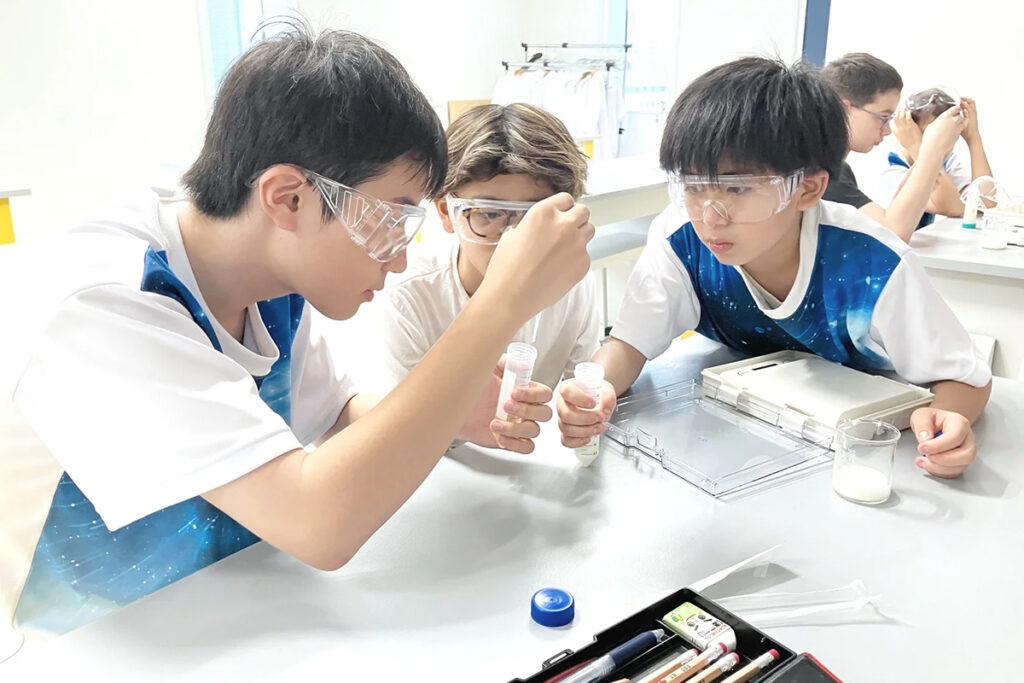 STEAM Education Students in Lab