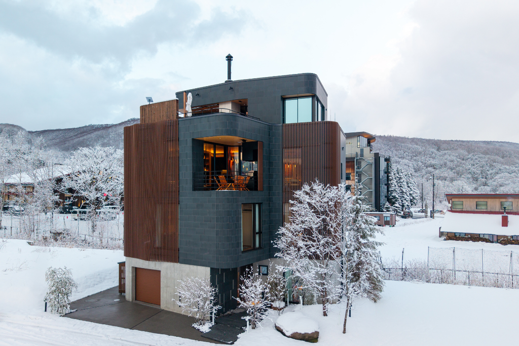 Meigetsu Aki Niseko