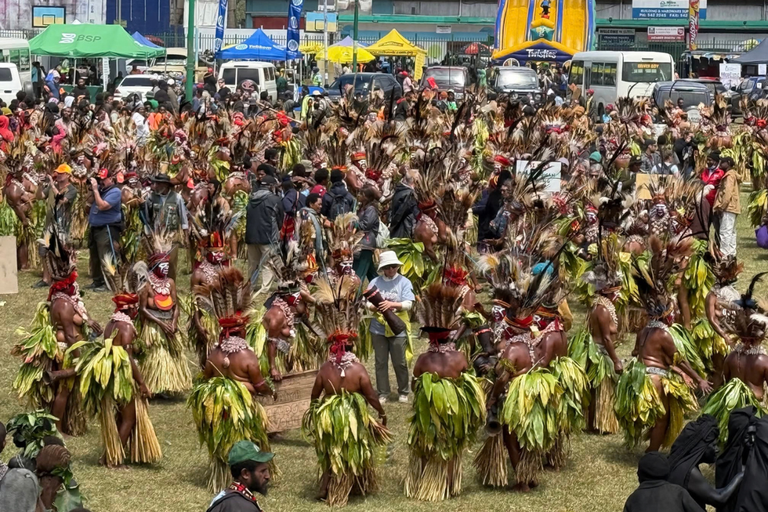 Papua New Guinea gathering of locals